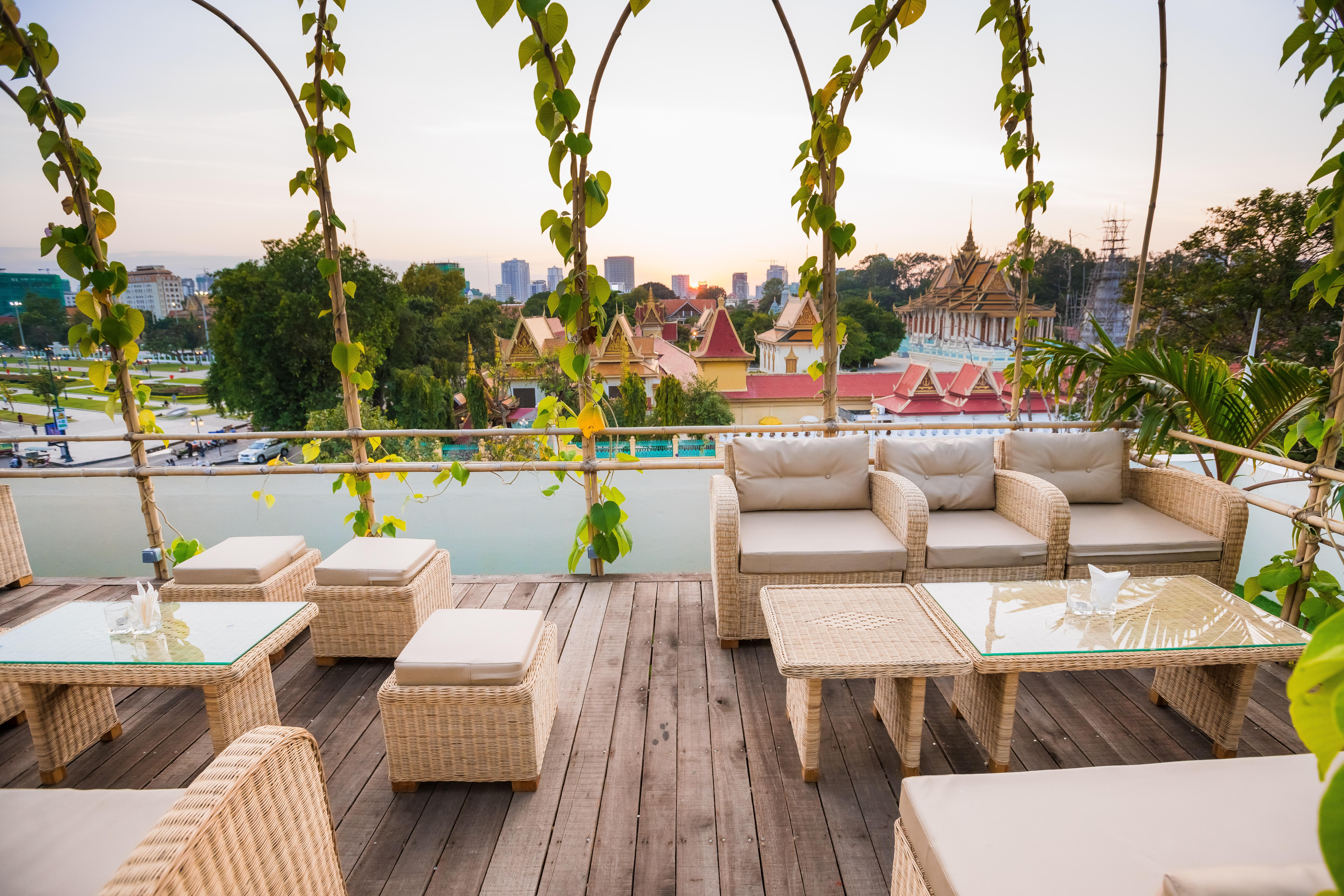 Palace Gate Hotel & Resort By Ehm Пномпень Екстер'єр фото